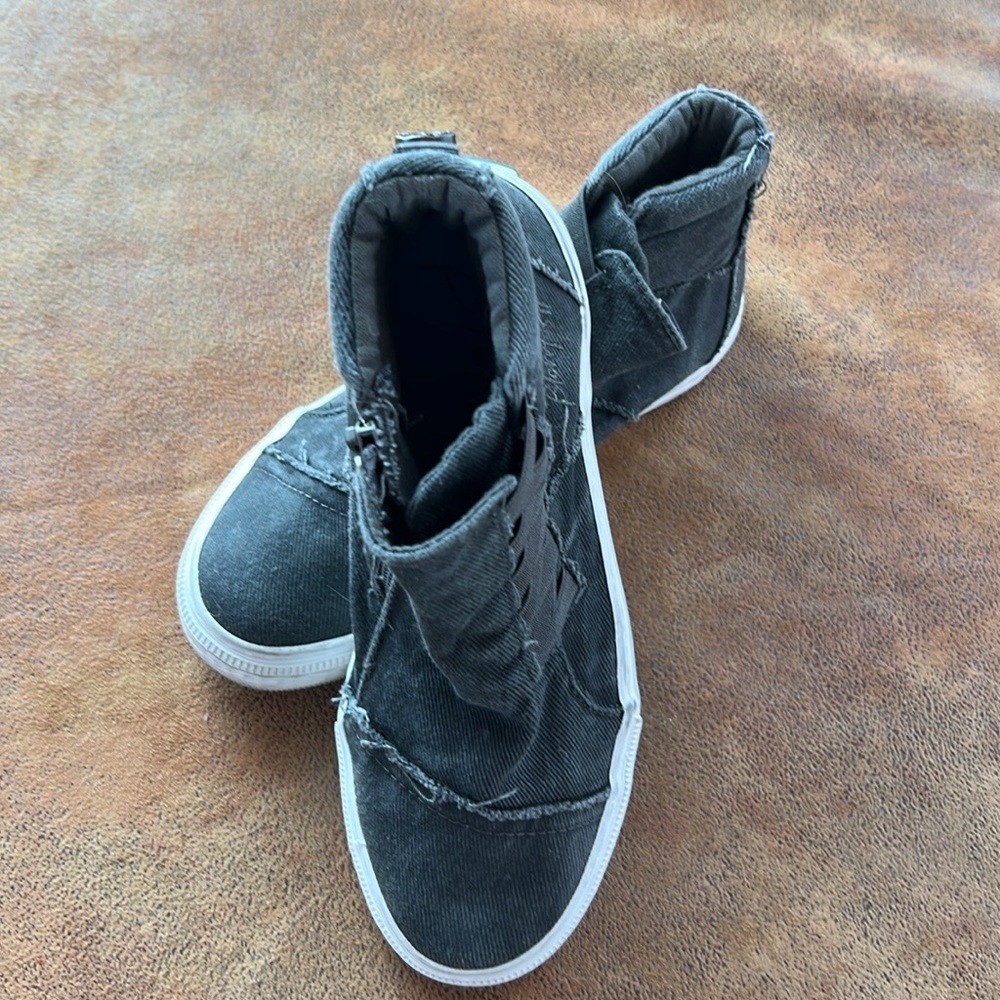 Stylish Gray High-Top Women's Sneakers